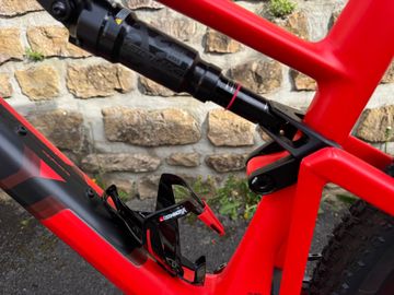 Used BMC Fourstroke 01 TWO 2024 2024 Mountainbike, Red, 29 — image 2 of 21