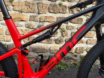 Used BMC Fourstroke 01 TWO 2024 2024 Mountainbike, Red, 29 — image 19 of 21