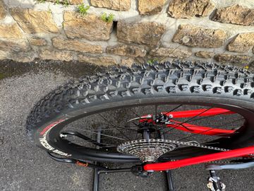 Used BMC Fourstroke 01 TWO 2024 2024 Mountainbike, Red, 29 — image 13 of 21