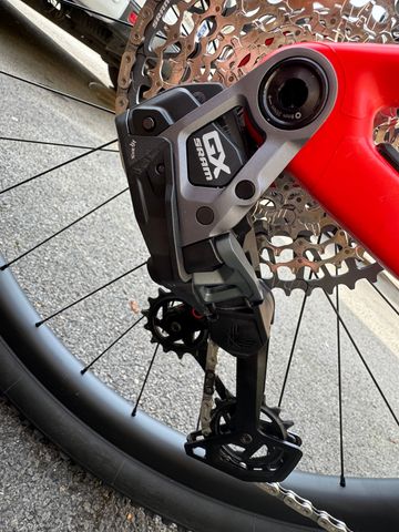 Used BMC Fourstroke 01 TWO 2024 2024 Mountainbike, Red, 29 — image 10 of 21