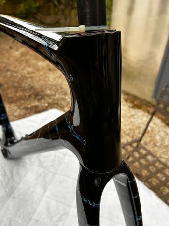 Used Lapierre Xelius SL 10.0 Symbiosis Edition 2024 Frameset 2024 Road & Gravel, Negro — image 8 of 11