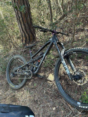 Used YT Custom SRAM GX Eagle 2023 Mountainbike, Black, 29 — image 12 of 18