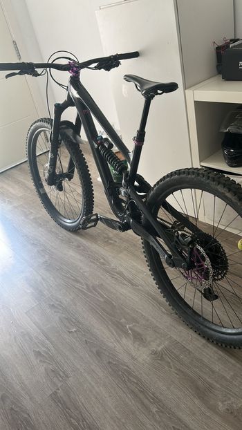 Used YT Custom SRAM GX Eagle 2023 Mountainbike, Black, 29 — image 15 of 18