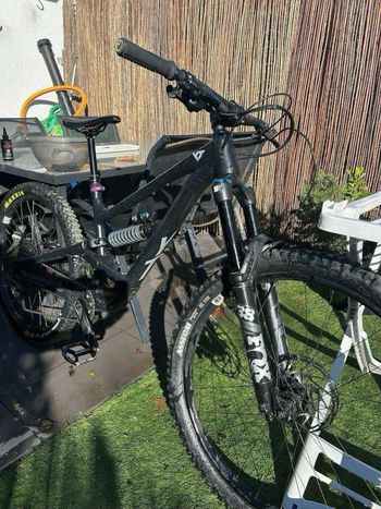 Used YT Custom SRAM GX Eagle 2023 Mountainbike, Black, 29 — image 16 of 18