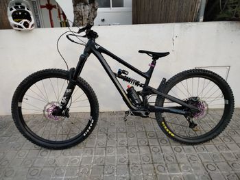 Used YT Custom SRAM GX Eagle 2023 Mountainbike, Black, 29 — image 18 of 18