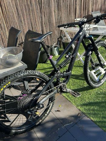 Used YT Custom SRAM GX Eagle 2023 Mountainbike, Black, 29 — image 14 of 18