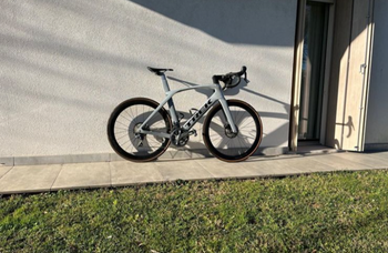 Trek, Madone SLR 6 Disc 2020
