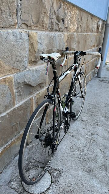 Used Colnago CX-1 Shimano 105 2010 Road & Gravel, Black — image 3 of 4