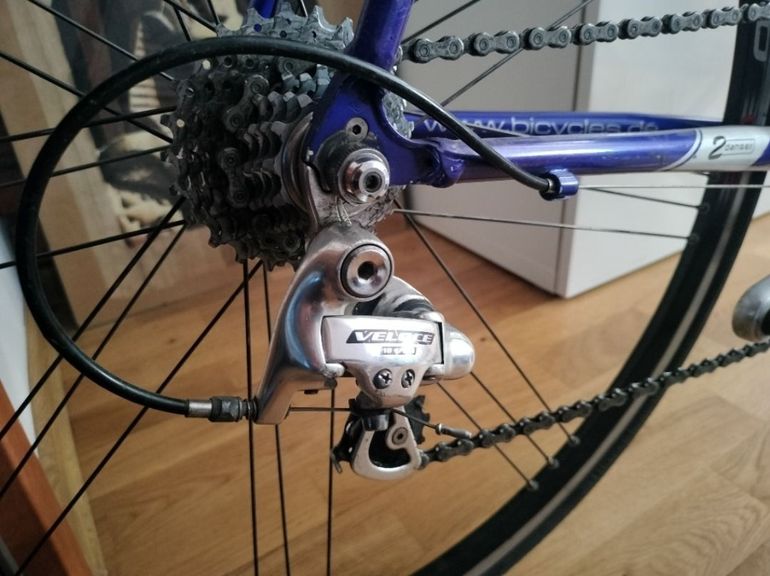 Used 2 Danger GIRO Campagnolo Veloce 2009 Road & Gravel — image 11 of 12