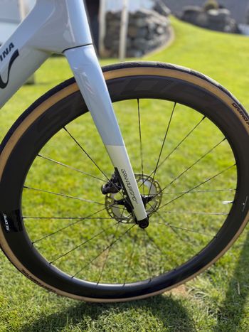 Used Wilier Gran Turismo Shimano Ultegra Di2 2024 Road & Gravel, Hellgrau — image 7 of 11