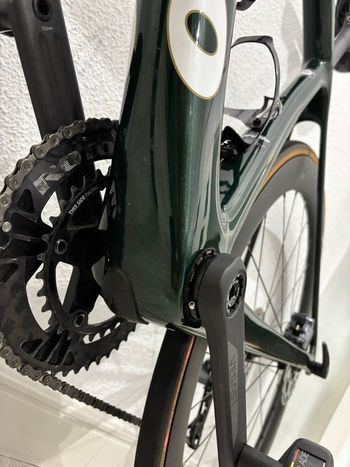 Used Cervélo R5 Shimano Ultegra Di2 2022 Road & Gravel, Green — image 19 of 20