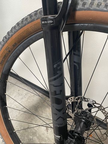 Used Scott Scale 925 2021 2021 Mountainbike, Black, 29 — image 3 of 10