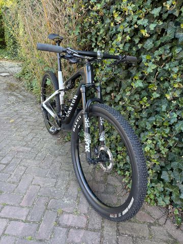 Brugt Canyon Lux CF 7 2023 2023 Mountainbike — billede 5 af 6