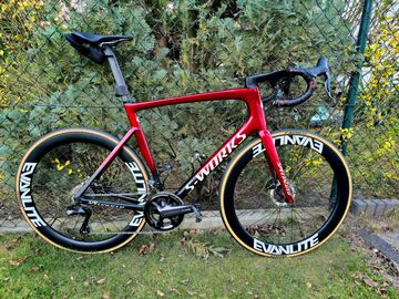 Brugt Specialized Tarmac Shimano Ultegra Di2 (12 Speed) 2022 Road & Gravel