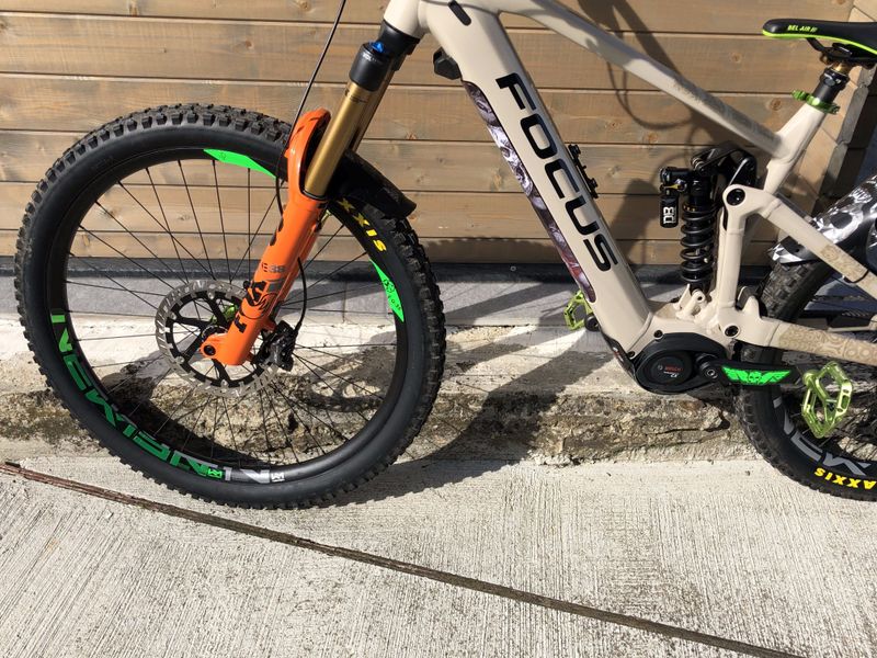 Used Focus SAM2 6.9 2021 2021 Mountainbike, Light Gray, 29 — image 4 of 4