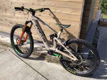 Used Focus SAM2 6.9 2021 2021 Mountainbike, Light Gray, 29 — image 3 of 4