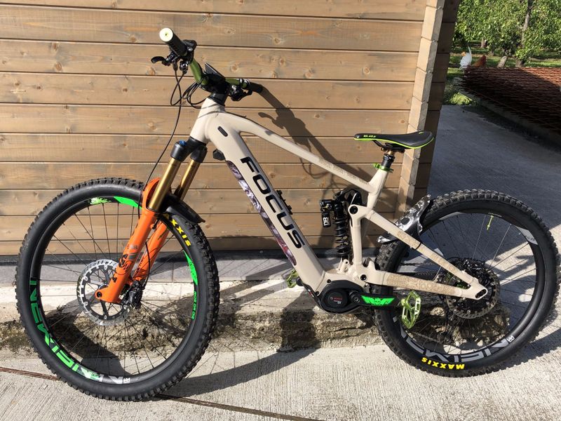 Used Focus SAM2 6.9 2021 2021 Mountainbike, Light Gray, 29 — image 2 of 4