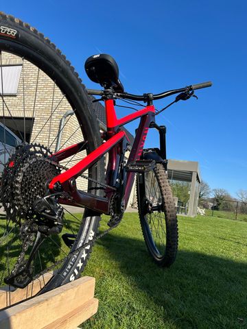 Used Canyon Strive SRAM NX Eagle 2019 Mountainbike, Red — image 10 of 11