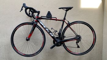 Used Fuji SL 3.1 LE Full Carbon Shimano Ultegra 11sp - Size S 2019 Road & Gravel, Black — image 4 of 12