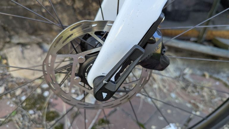 Used Canyon Ultimate CF SL 7 AXS 2024 2024 Road & Gravel, White — image 9 of 11