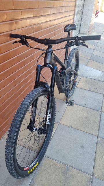 Used Transition Sentinel SRAM GX 2022 Mountainbike, Light Gray — image 2 of 7