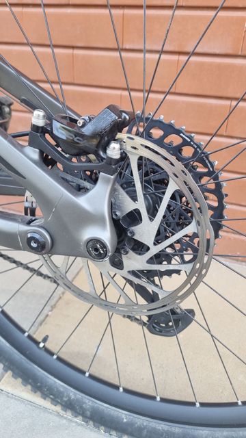 Used Transition Sentinel SRAM GX 2022 Mountainbike, Light Gray — image 4 of 7