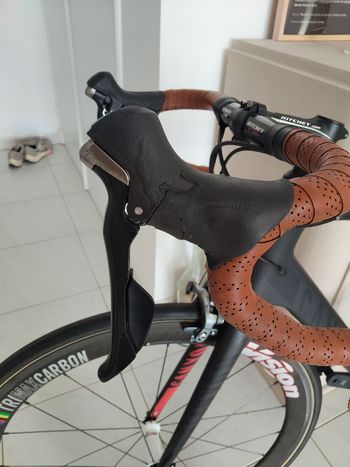 Used Canyon Ultimate CF SLX 8.0 2018 2018 Road & Gravel — image 6 of 7