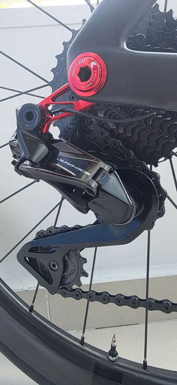 Used Colnago Y1Rs Shimano Dura Ace Di2 2025 Road & Gravel, Black — image 7 of 9