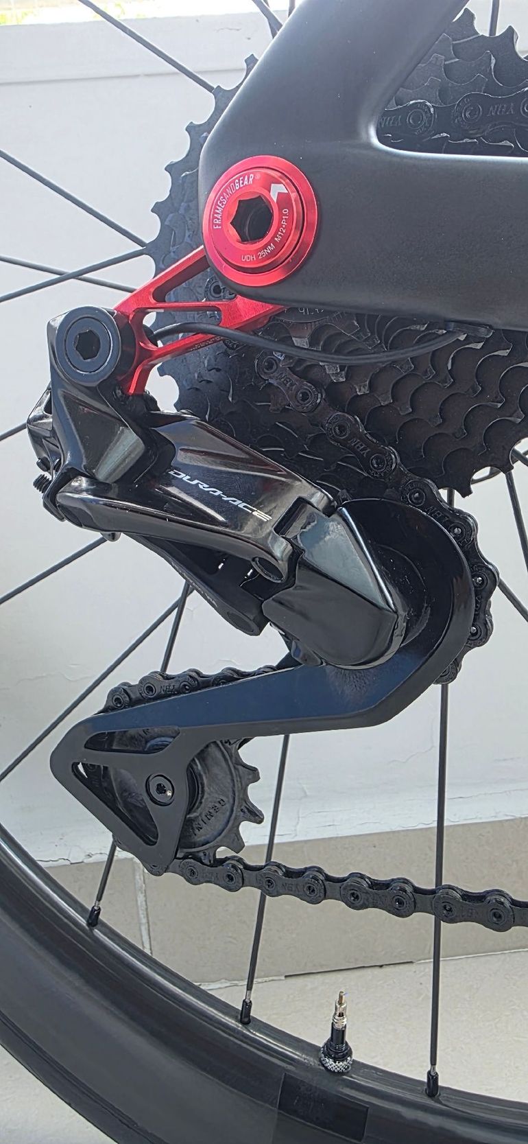 Used Colnago Y1Rs Shimano Dura Ace Di2 2025 Road & Gravel, Black — image 7 of 9