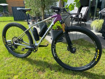 Gebrauchtes Orbea ALMA M PRO 2021 2021 Mountainbike, Hellgrau, 29 — Bild 2 von 9