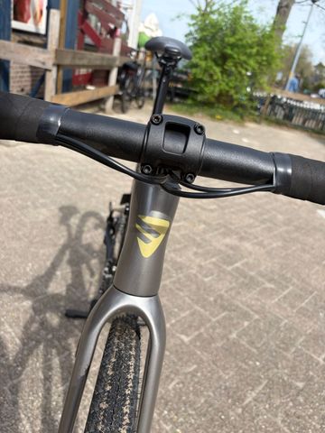 Used Berria Belador. Shimano GRX 2024 Road & Gravel, Light Gray — image 3 of 6