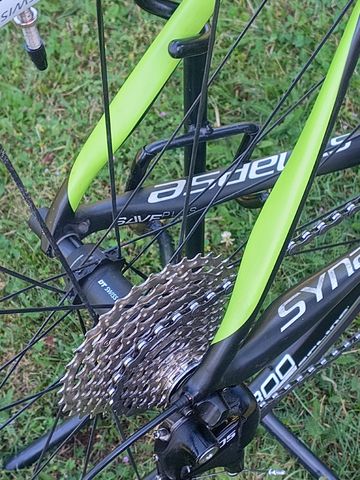 Gebrauchtes Cannondale Synapse Carbon 105 2017 2017 Road & Gravel, Grün — Bild 11 von 14