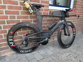 CUBE, Cube Aerium C68x Slt