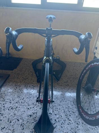 Used Trek Madone 9.0 2018 2018 Road & Gravel, Schwarz — image 17 of 18