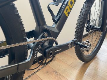 Tweedehands ROCKRIDER Full suspension SRAM GX Eagle 2023 Mountainbike — afbeelding 2 van 12
