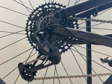 Tweedehands ROCKRIDER Full suspension SRAM GX Eagle 2023 Mountainbike — afbeelding 12 van 12
