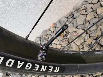 Käytetty Specialized Epic Hardtail Comp 2023 2023 Mountainbike — kuva 6 / 14