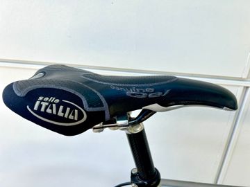 Used Colnago Custom Campagnolo Record 2003 Road & Gravel, Light Gray — image 9 of 17
