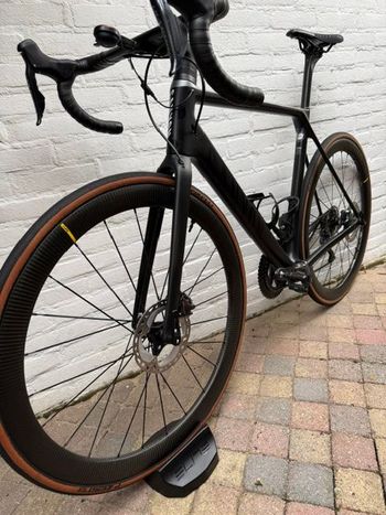 Canyon, Ultimate CF SL Disc 8.0 Di2 Aero
