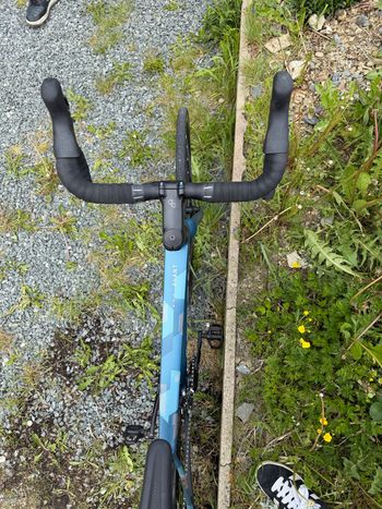 Used Orbea AVANT H30 2025 2025 Road & Gravel, Blue — image 3 of 12