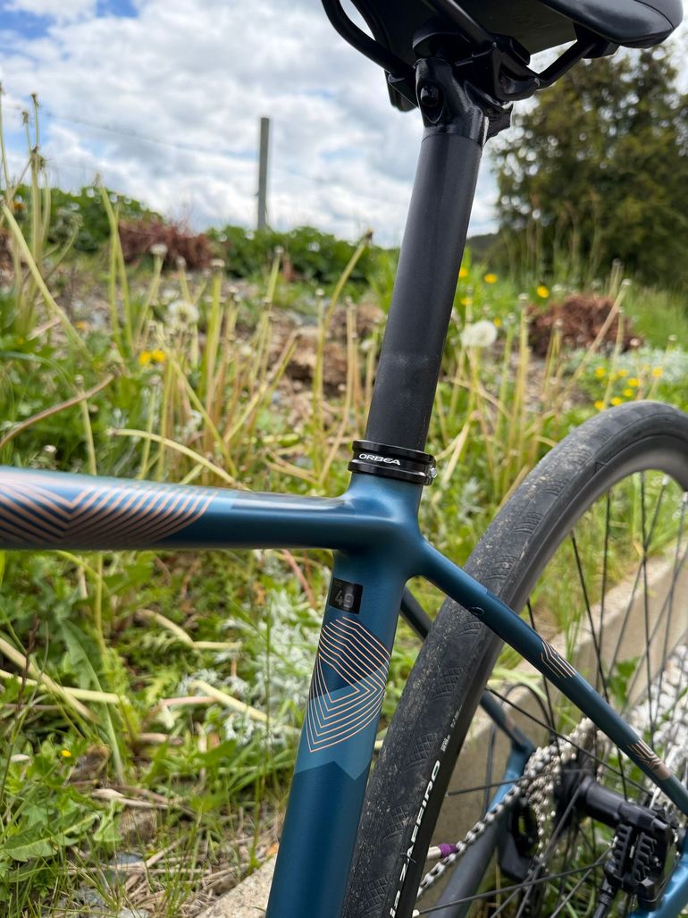 Used Orbea AVANT H30 2025 2025 Road & Gravel, Blue — image 5 of 12