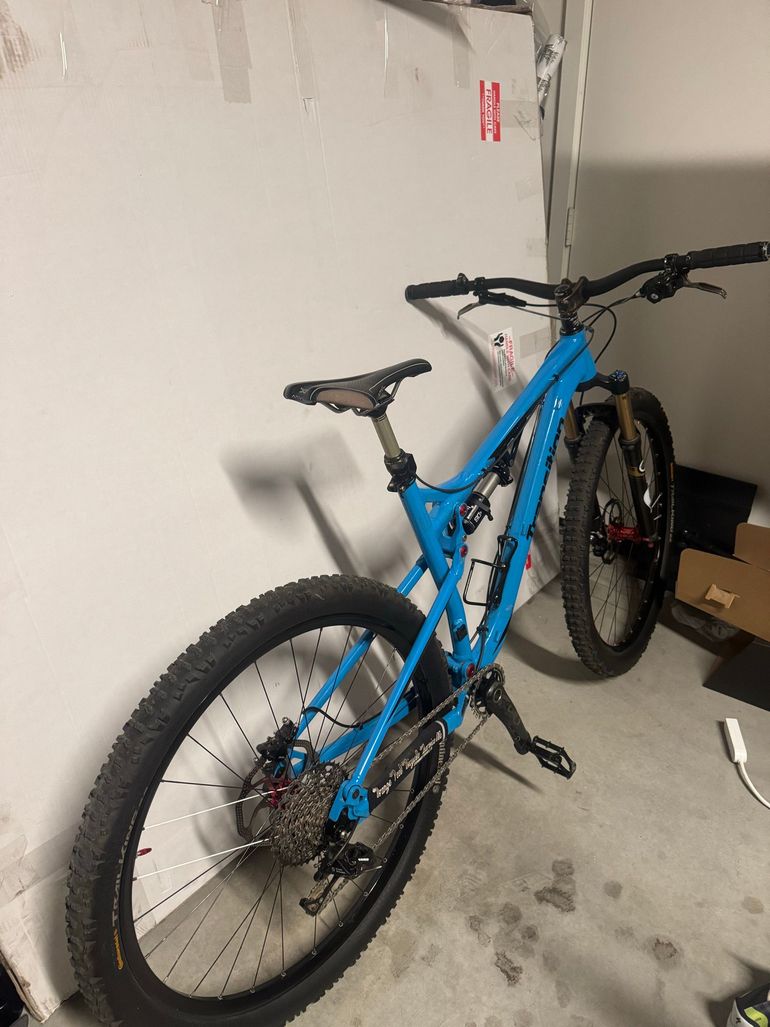 Used Transition Transition Bandit 2013 Mountainbike, Blue — image 1 of 6