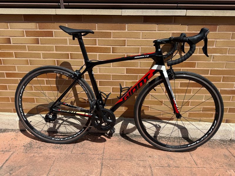 Used Giant TCR Advanced 2 2017 2017 Road & Gravel