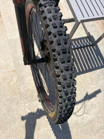 Used mustache Mustache Custom Other SRAM 2016 Mountainbike, Rojo — image 4 of 18