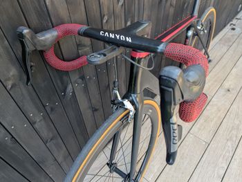 Used Canyon Canyon Ultimate CF SLX 2019 Road & Gravel, Black — image 10 of 26