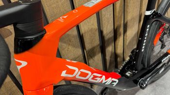 Used Pinarello DOGMA F DURA ACE Di2 2025 2025 Road & Gravel, Orange — image 16 of 16