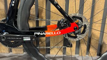 Used Pinarello DOGMA F DURA ACE Di2 2025 2025 Road & Gravel, Orange — image 12 of 16
