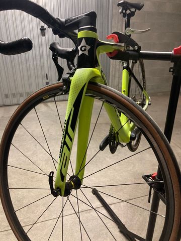 Guerciotti Eureka Shimano Ultegra 2019 Road & Gravel d'occasion — image 10 sur 15