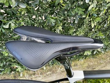 Used Factor O2 Shimano Ultegra Di2 2022 Road & Gravel, White — image 5 of 10