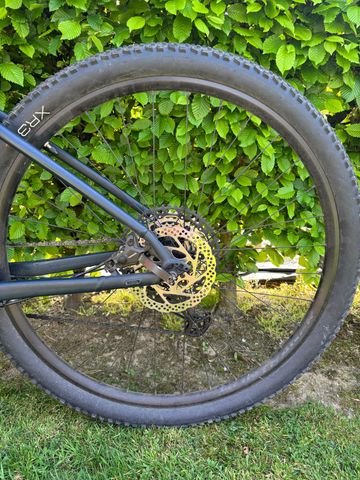 Used Trek X-Caliber 9 2019 2019 Mountainbike, Blue, 27.5, 29 — image 5 of 8